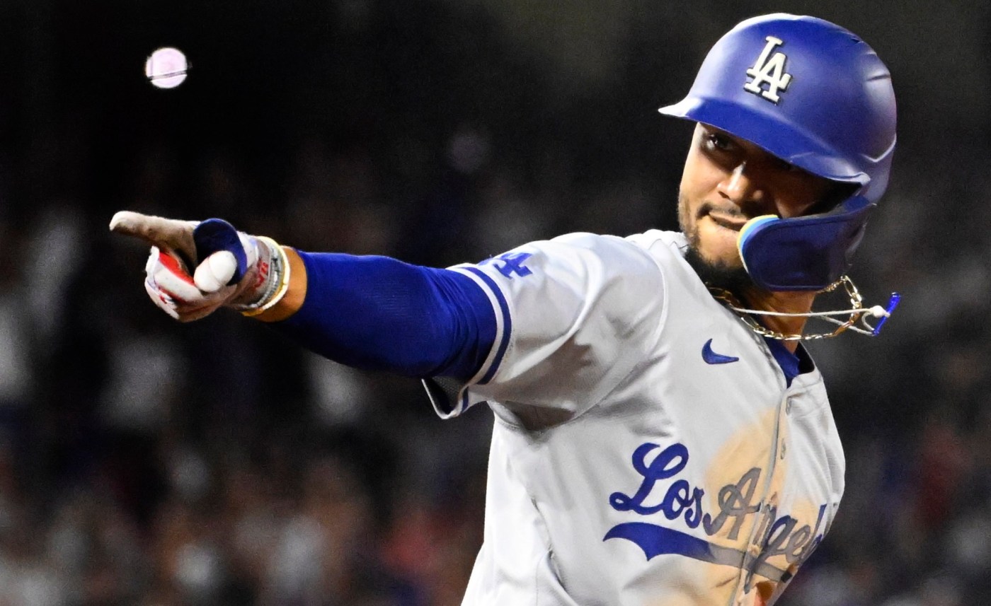 Mookie Betts homers in 10th as Dodgers down Angels on a night with strong outings by starting pitchers 1 LDN L DODGERS 0828 KB43