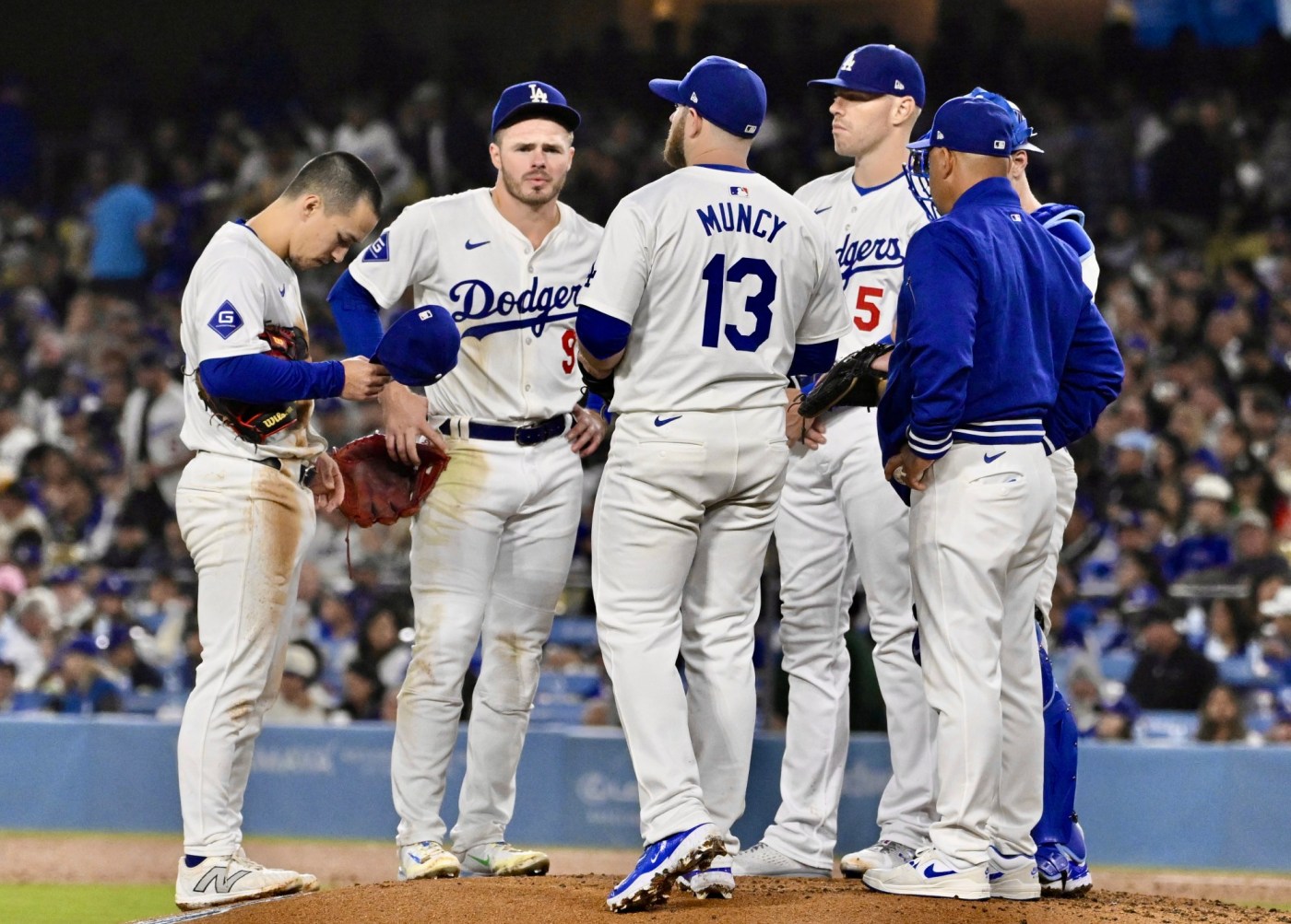 Alexander: Dodgers handled adversity all season, but the real challenge has arrived 1 LDN L DODGERS 0927 KB22 736ad1 1 sTyRpO