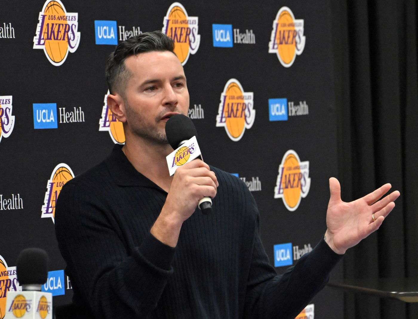 LDN L LAKERS 0926 KB12 1 kicw3U