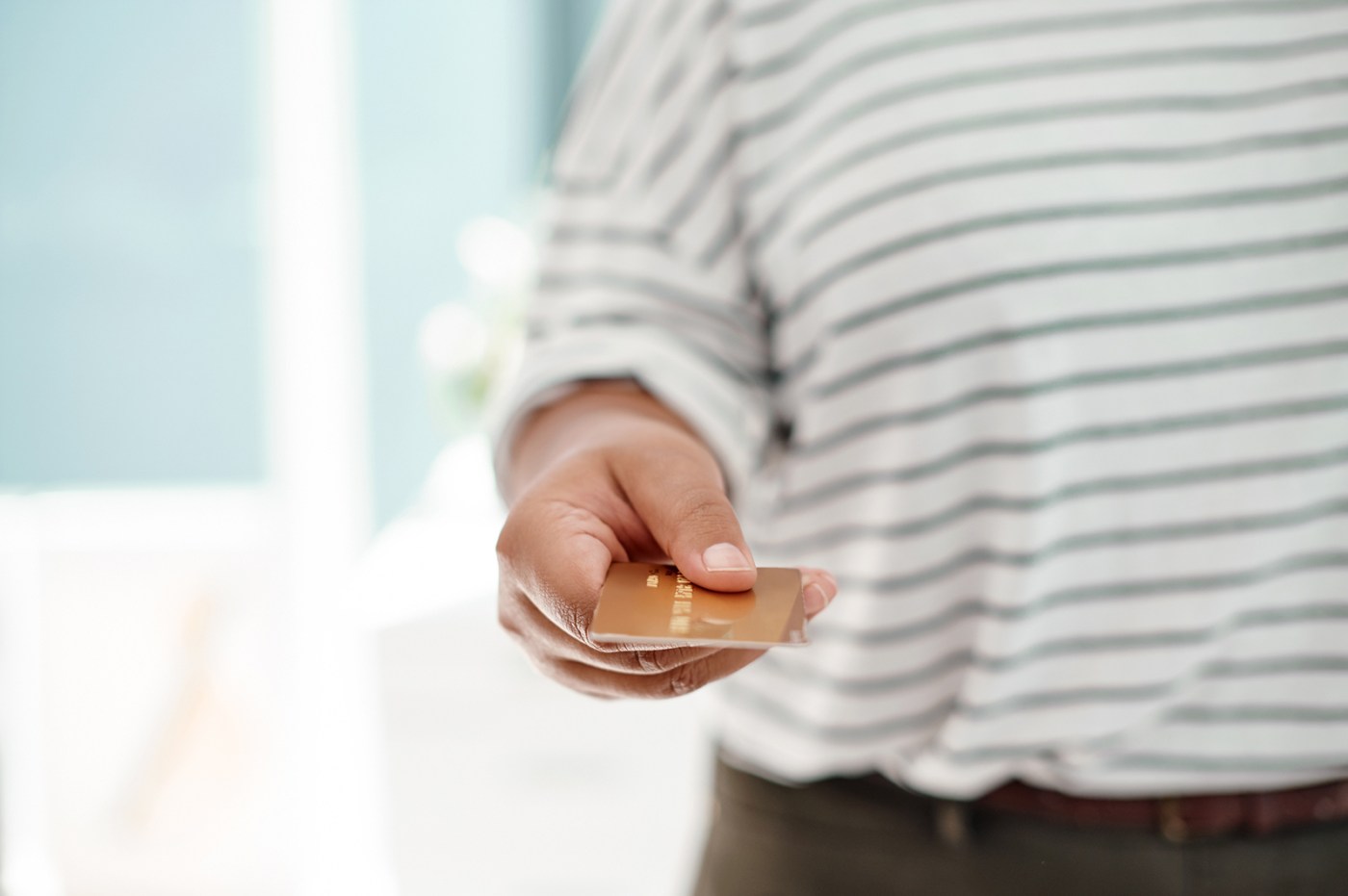 Use these strategies to avoid impulse buying 1 LIFE BANKRATE IMPULSE BUYING DMT WhLSL2