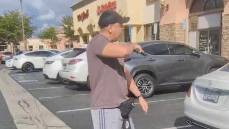 Police seeking video of shooting involving off-duty officer in Southern California 1 Murrieta off duty officer shooting 1 vHVAHh