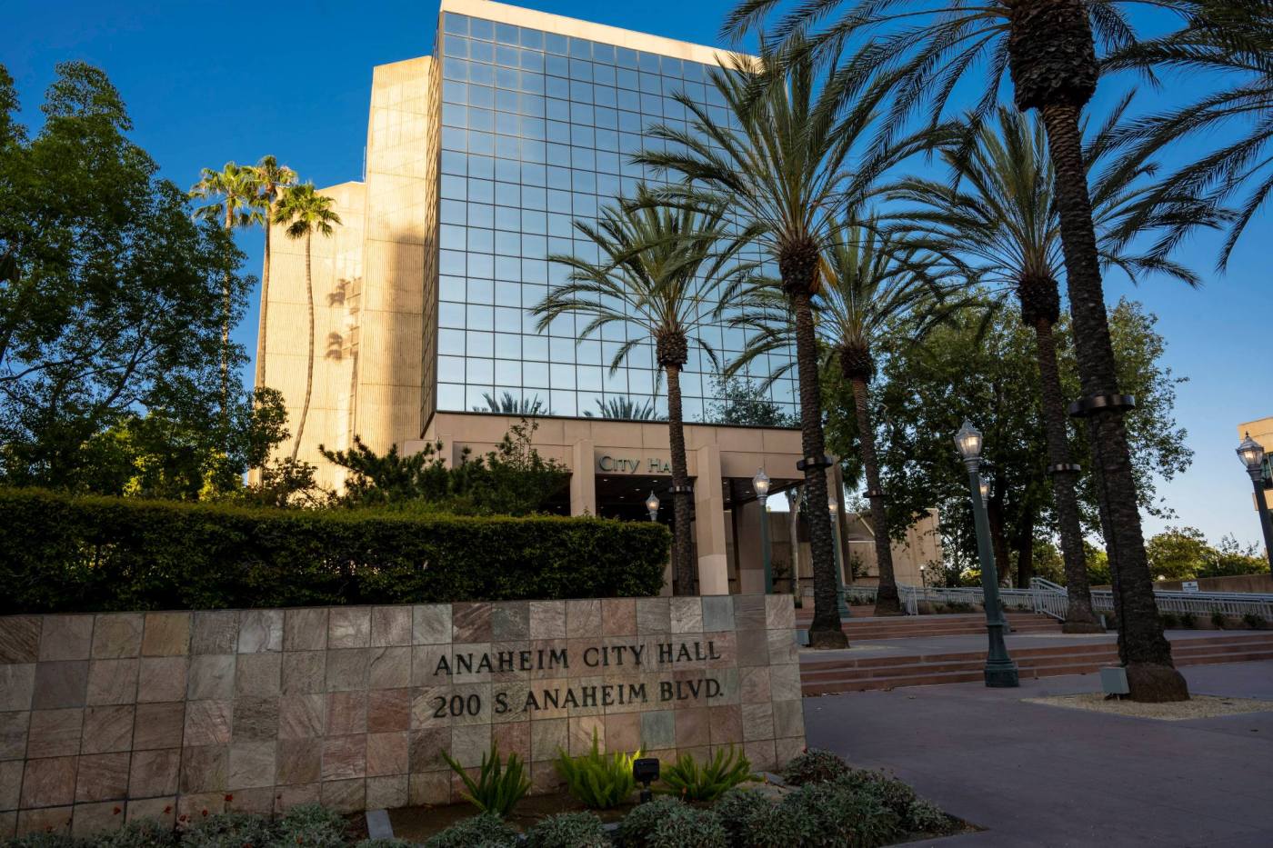 Anaheim hires city’s first ethics officer 1 OCR L ANAMAYOR 1022 01 ORSoUA