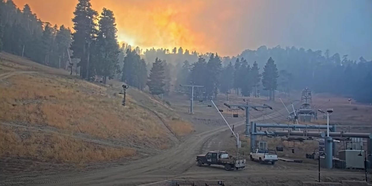 Quick thinking and snow machines help to save Mountain High from Bridge fire 1 SBS L SNOWMACHINE 0914 03 29a94e 9q6fp5