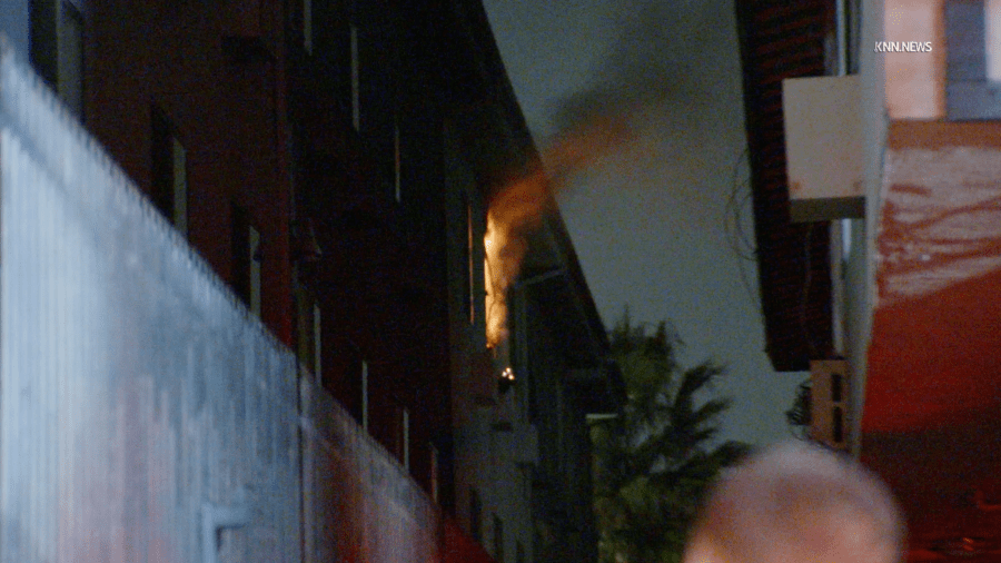 Person detained as fire burns through low-income apartment in Los Angeles 1 VAn Nuys Fire 1 8UnqV6