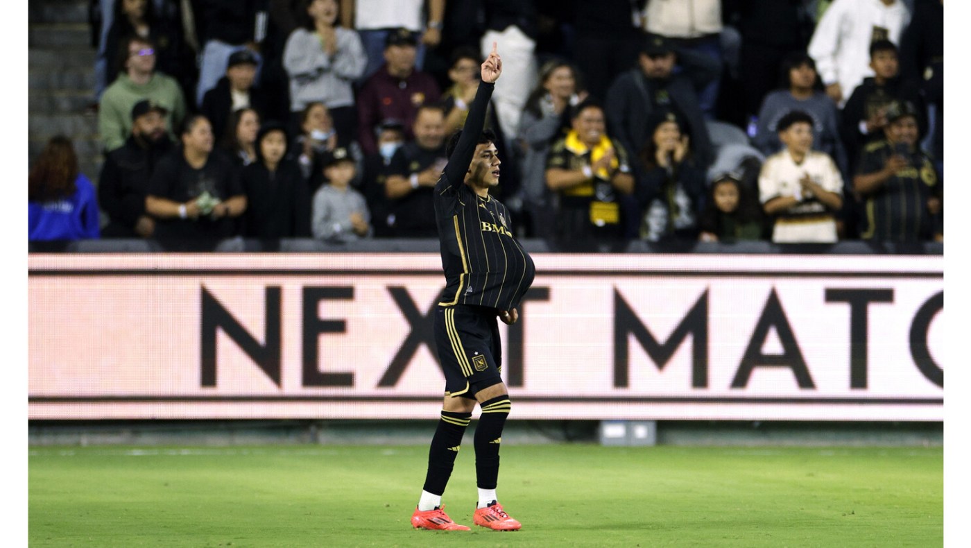 LAFC’s Omar Campos gaining confidence on and off the field 1 imageedit 1 54931855 16x9 1 rjd6rs