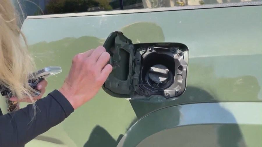 Southern California thieves drill into vehicles to steal gasoline 1 snapshot 2 9 P4HIjn