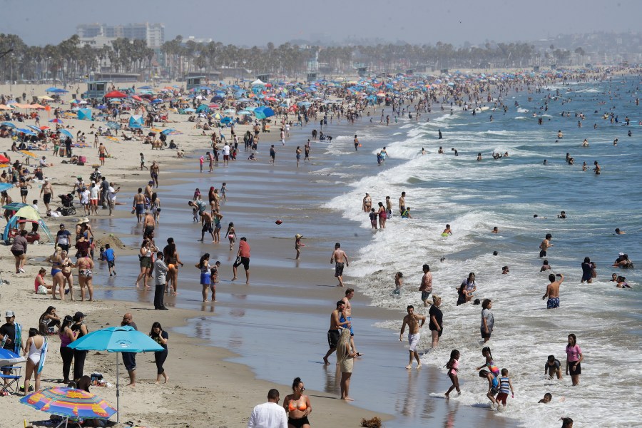 A century ago, SoCal wasn't all that beachy 1 AP22075633689791 MvXJaJ