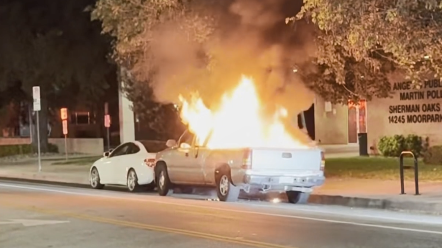 Authorities investigating possible arson spree in San Fernando Valley 1 Copy of mug or photo crop 2024 10 21T071819.611 YYeeS5