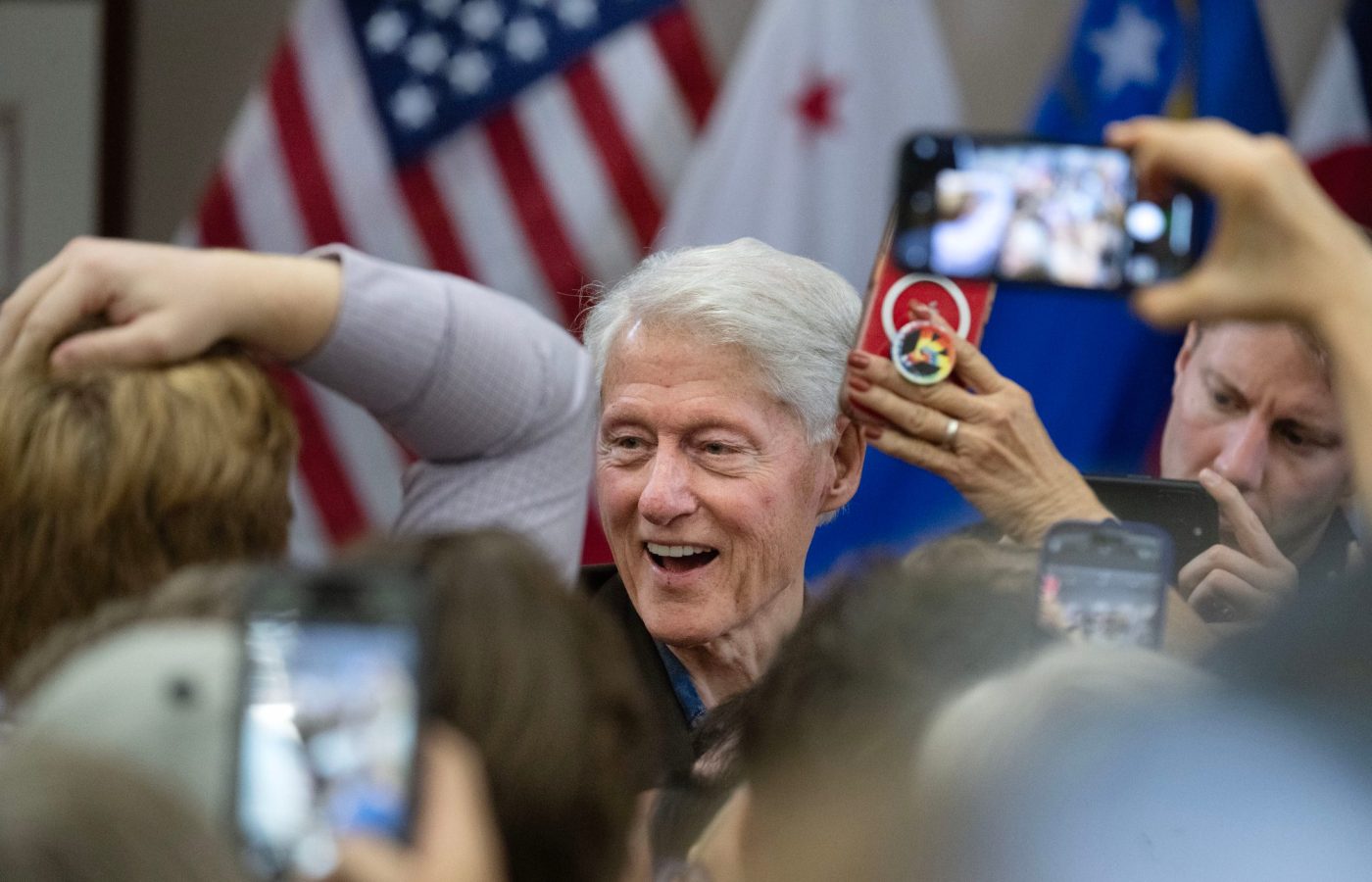 Former President Bill Clinton stumps for Dave Min and Derek Tran in Orange County 1 OCR L CLINTON4547 1027 12 MS kqDwr2