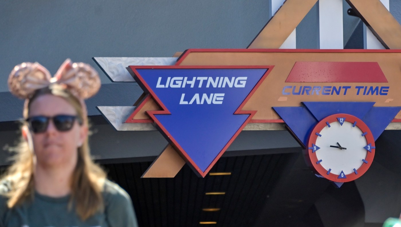 How Disneyland’s $400 Premier Pass compares to other line-skipping perks 1 OCR L DISNEY JG 27 zSl7Z5