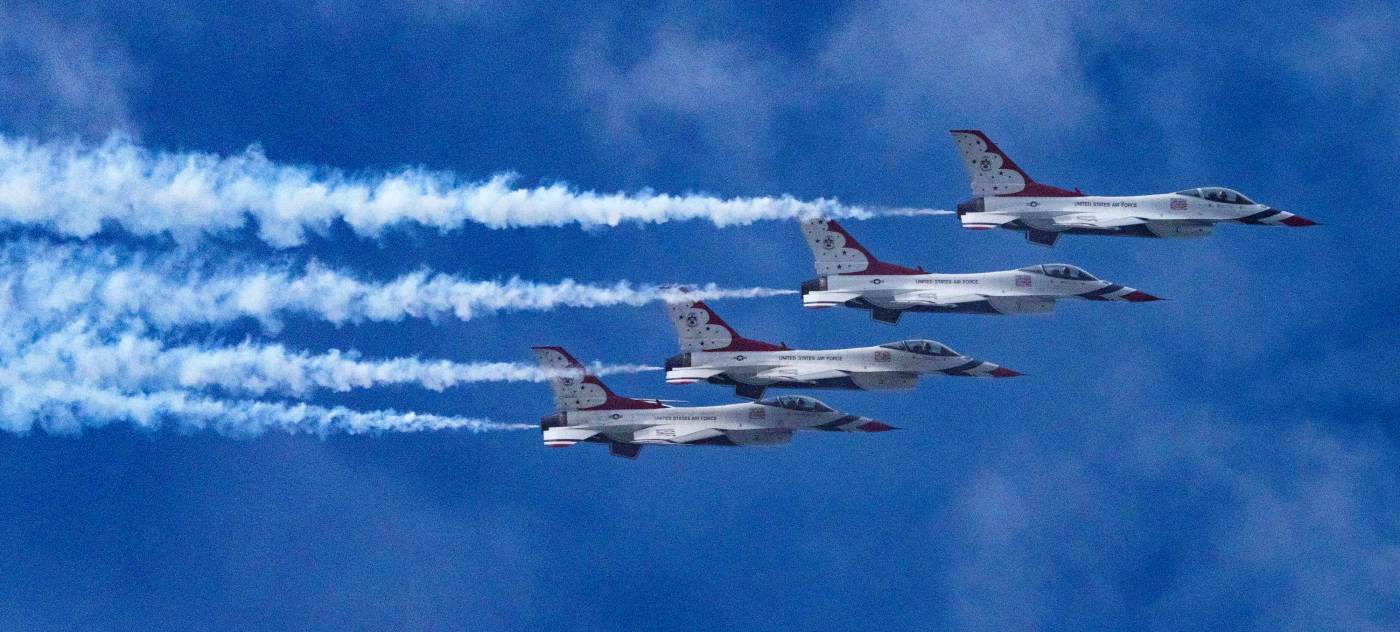 OCR L HBAIRSHOW 1005 04mr 1 6uY6bv