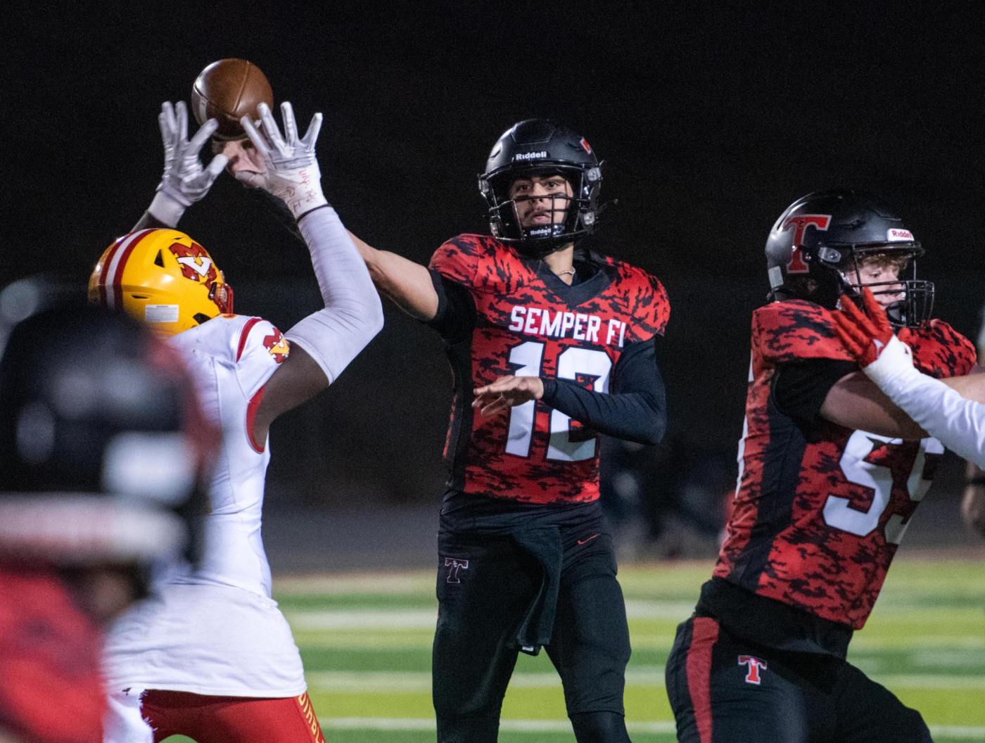 OCVarsity football wrap-up: Friday’s stories, scores and photos from Week 8 1 OCR L HSFB MV SCLEM 1019 JA 06 1 U2KjK9
