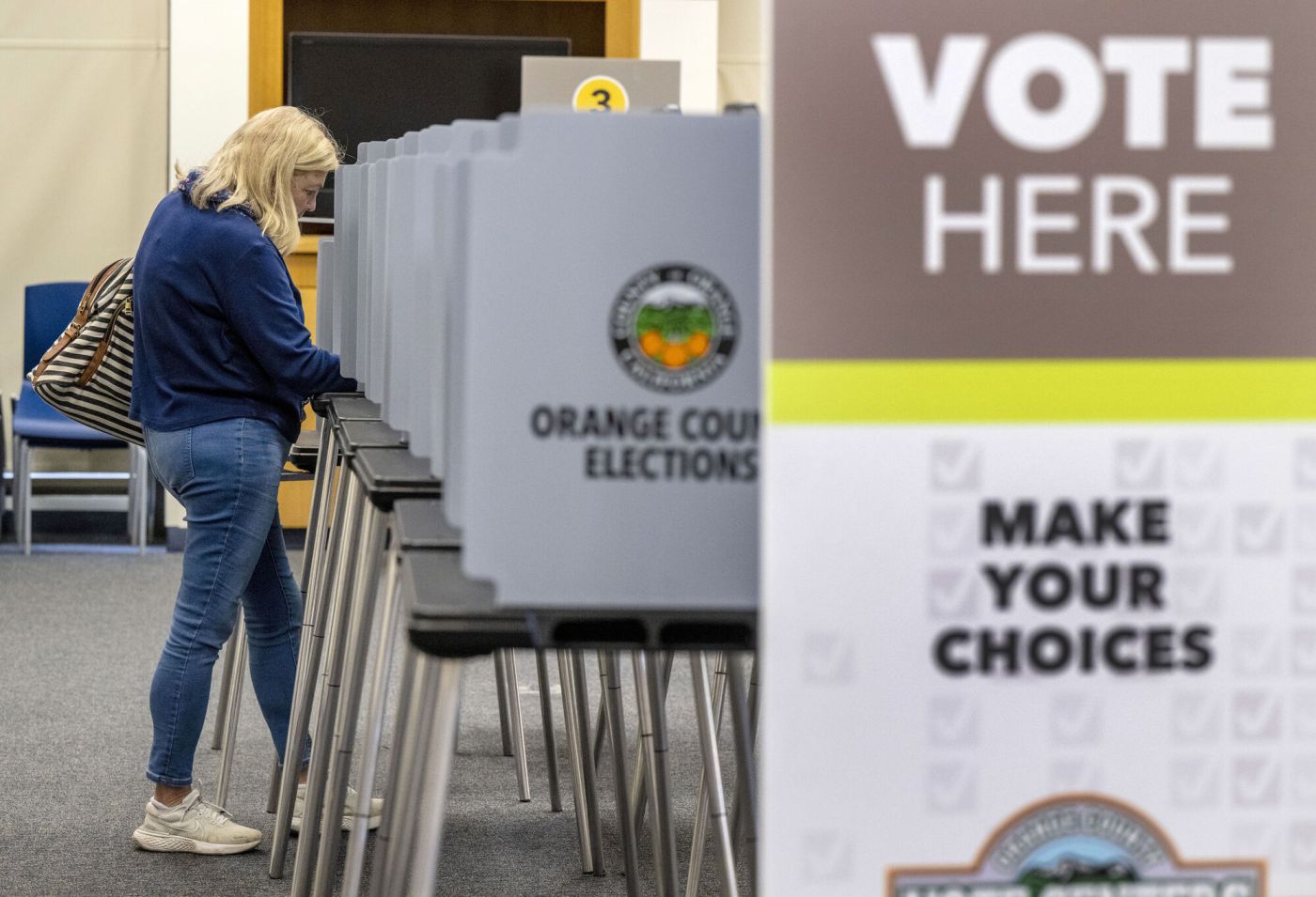 Four candidates vying for two open seats on the Villa Park City Council 1 OCR L LEGISLATATIVERACES 0912 1 hybjar