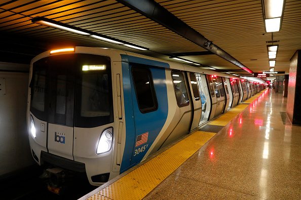 4 teenage girls arrested for assault at Oakland BART station: police 1 gettyimages 1299029071 594x594 1 8BMUou