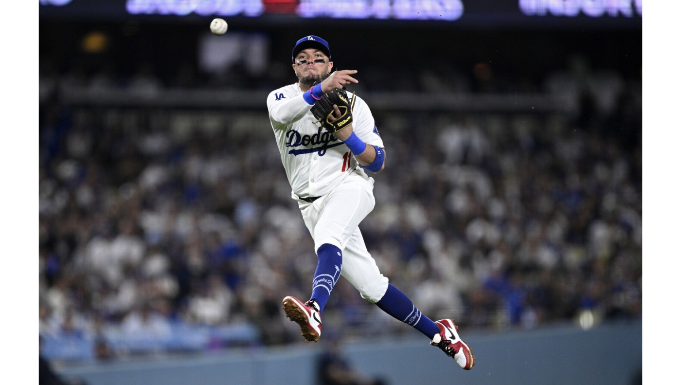 Dodgers’ Miguel Rojas ‘feeling better’ but planning on offseason surgery 1 imageedit 12 3341987 16x9 1 D7kW94