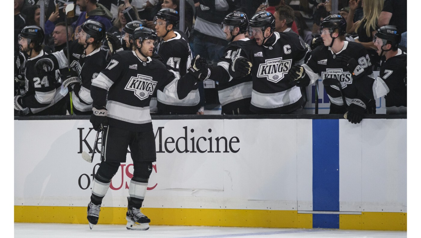 Warren Foegele scores 2 goals as Kings hold off Sharks in home opener 1 imageedit 5 82477193 16x9 1 29Bf23