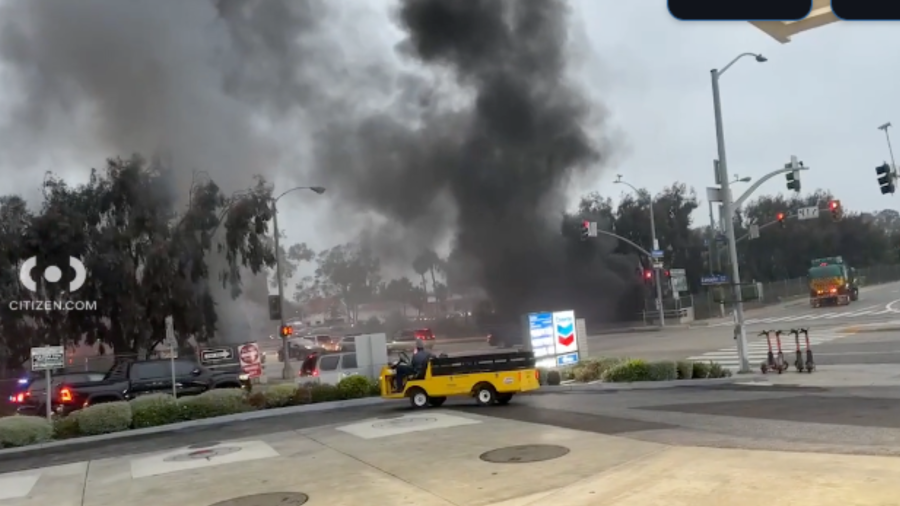 Fire shuts down 10 Freeway in Santa Monica 1 santa monica fire o8Zp5U