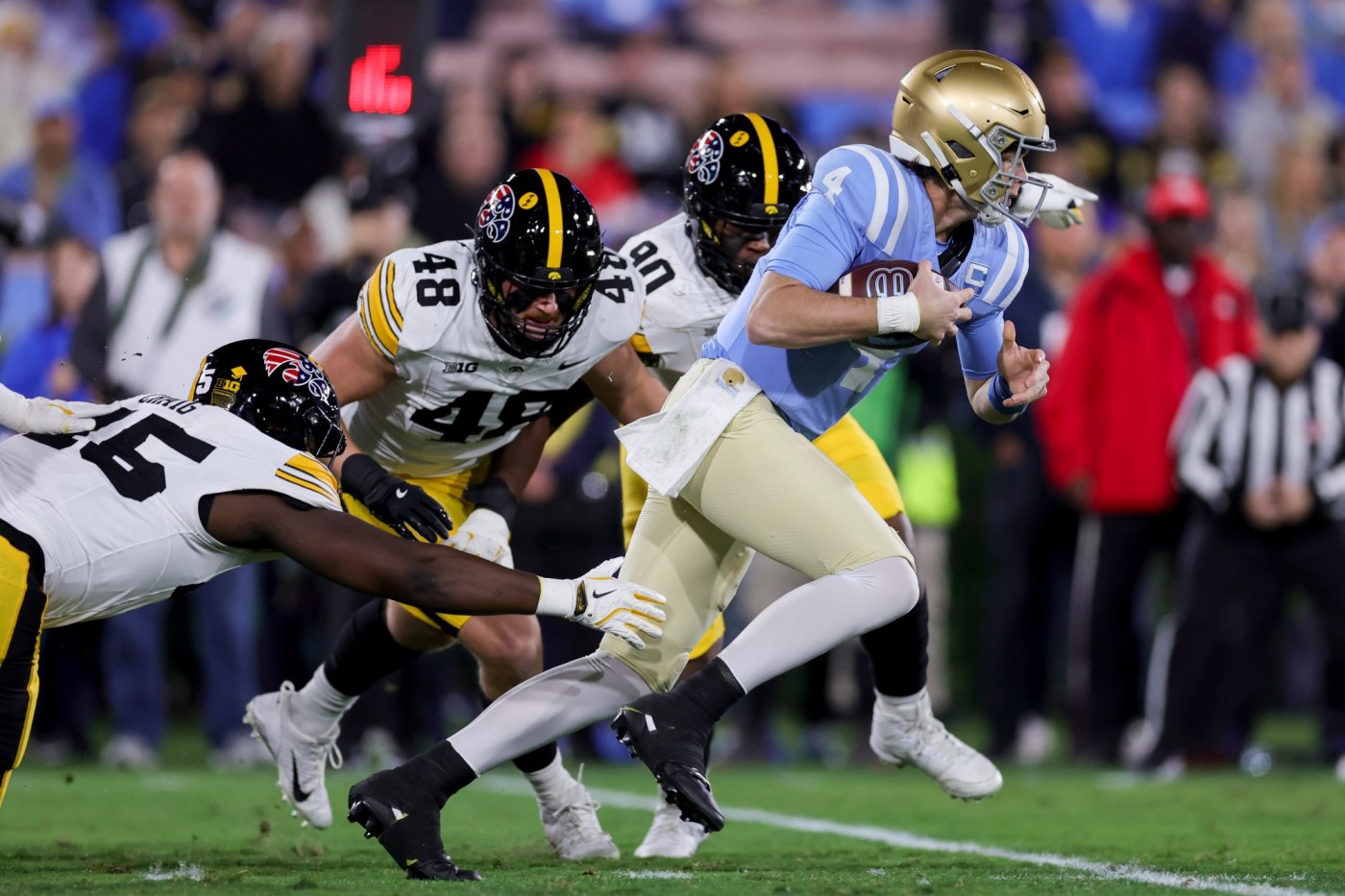 Depleted offense doesn’t hold UCLA football back against Iowa 1 AP24314099189421 V43vpy