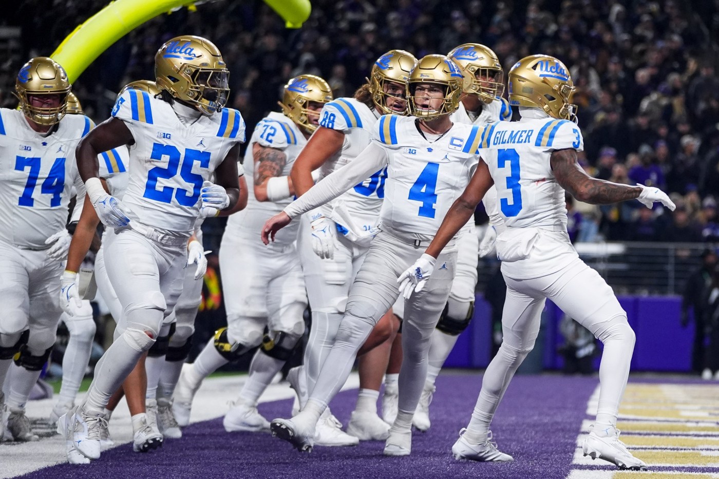 UCLA football prepares for USC balancing discipline and aggression 1 AP24321150601368 1 dhV3oO