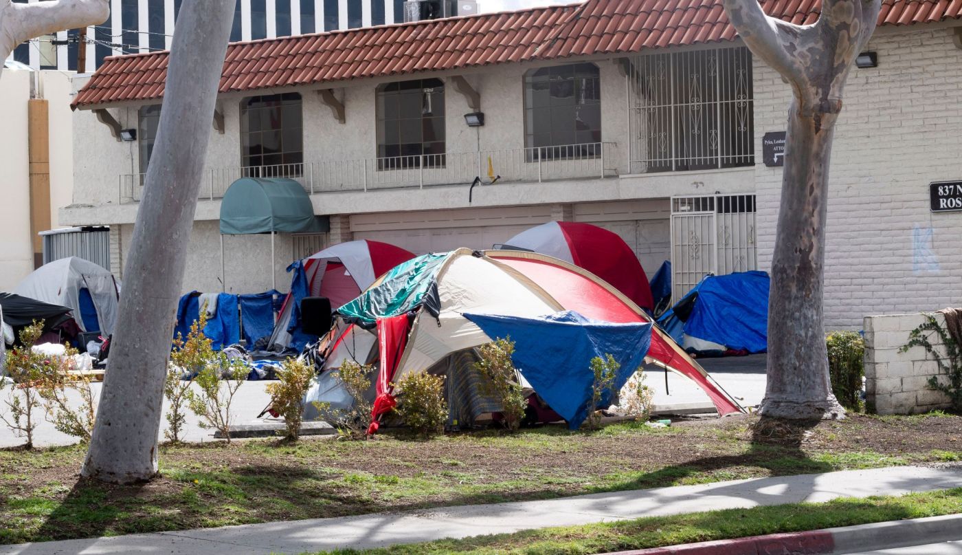 Councilmembers raise concerns proposed anti-camping law could criminalize homeless in Santa Ana 1 OCR L HEALTHBILLS 0329 FI5EHH