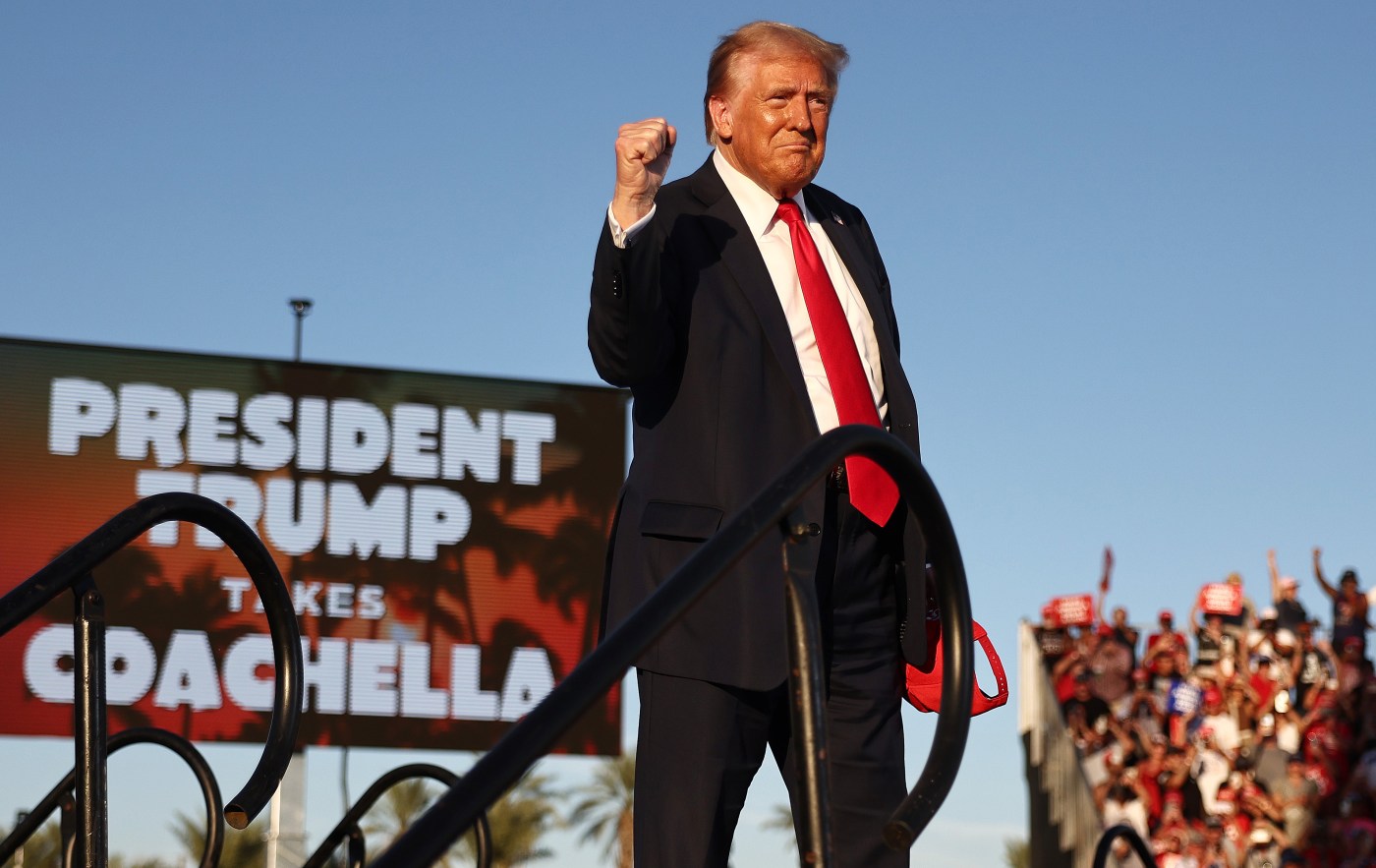 RPE Z TRUMP 1012 01 GlR9lw