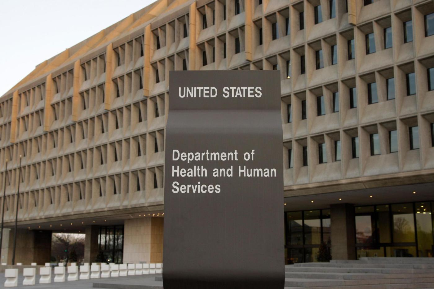 STD epidemic slows as new syphilis and gonorrhea cases fall in US 1 STD Trends 05781 b3jwR2
