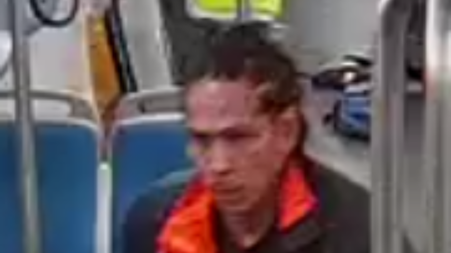 Suspect sought in Saturday morning BART train stabbing 1 Untitled 14 dAzVOM