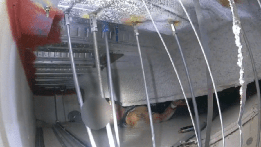 Hospital 'walk-in' climbs into ceiling, gets stuck on HVAC 2 Upland hospital Q6qqhP