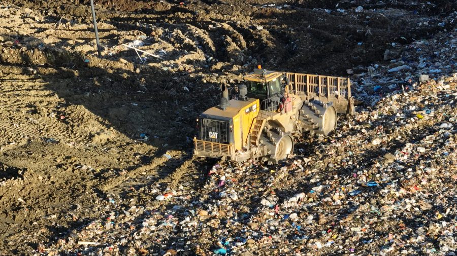 Castaic landfill to close with year's end 2 GettyImages 2025853667 e1729019145548 zhj9Jw