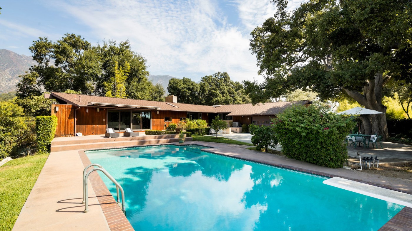 Pasadena home on site of 1870s hotel where President Grant stayed seeks $4.3M 11 PAS L HARTWOOD 1210 02 1 Q88jZf