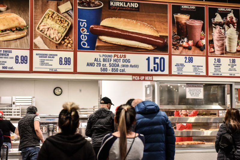 Costco’s food court will switch back to Coca-Cola products, CEO says 1 CostcoDogGettyImages 2055601293 e1717169602705