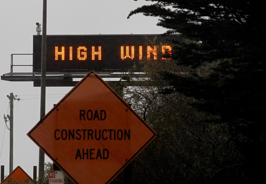 Wind advisory extended until Tuesday: NWS 2 GettyImages 1298727702 SyLtZV
