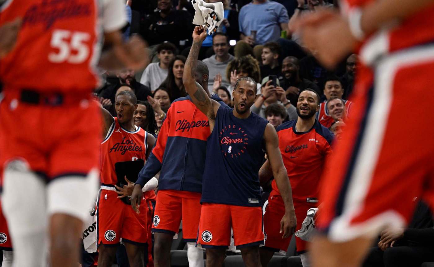 Swanson: Here we go again; Kawhi Leonard returns to boost Clipper hopes 2 LDN L CLIPPERS 0105 KB50 1 RatamV