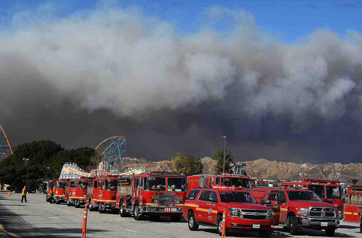 LDN L HUGHES FIRE 0123 11 2 ikt4Bj