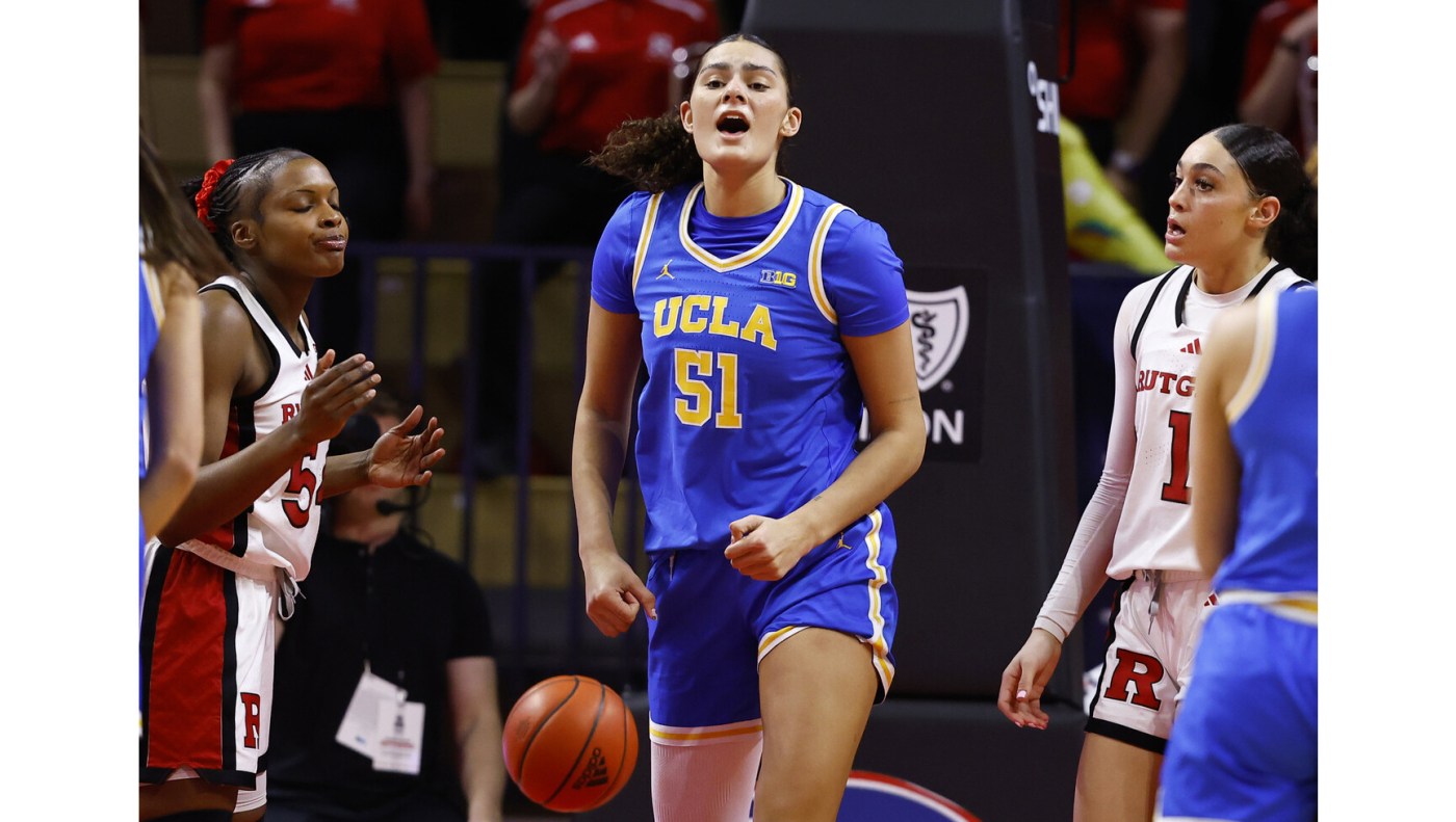 Lauren Betts, UCLA women cruise past Rutgers to remain unbeaten 1 imageedit 3 76927931 16x9 1 b3XdGy