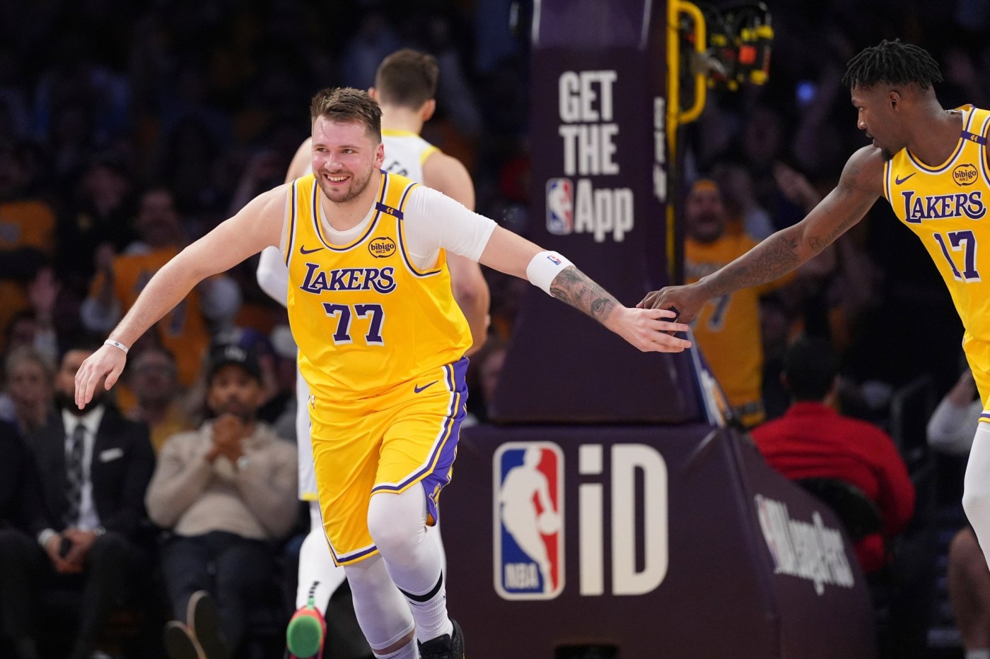 Luka Doncic felt ‘amazing’ making Lakers debut 1 AP25042154770436 1 hn2r3X