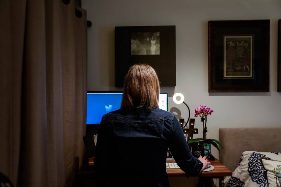 Would you take a pay cut to avoid returning to the office? Lots of workers would, study says 1 GettyImages 1308957852 9OO4V0