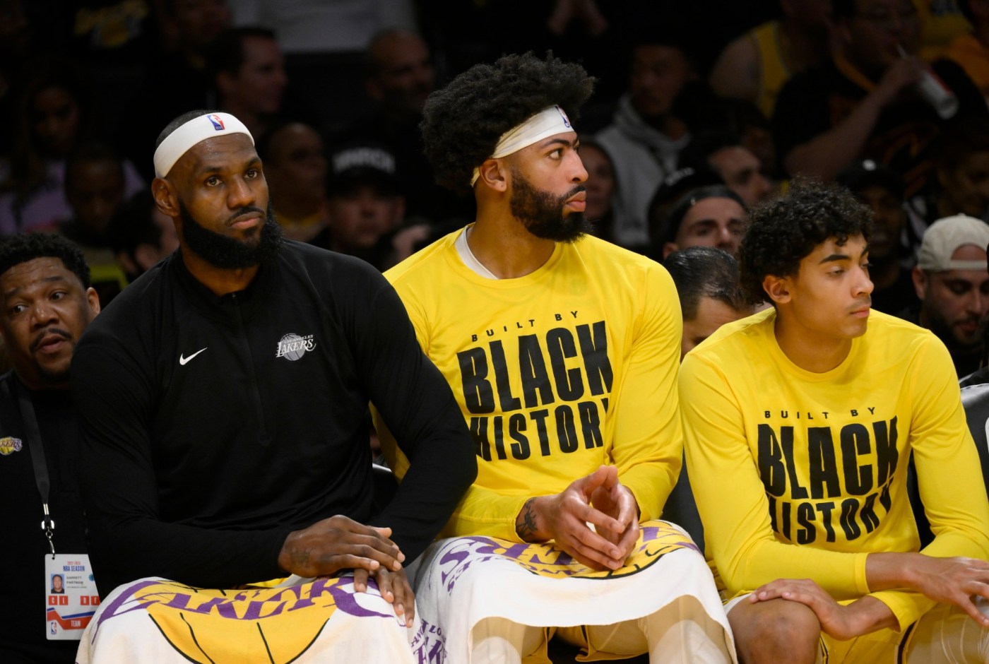 LDN L LAKERS 0208 KB33 YW192i