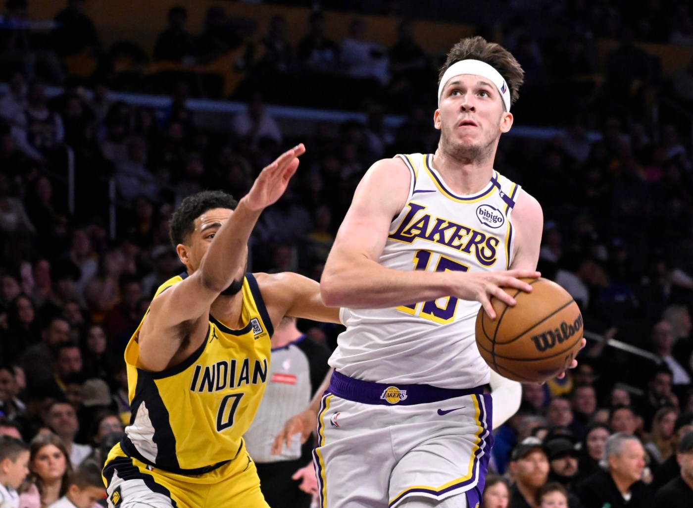 Alexander: Lakers’ role-players carry the day against Pacers 1 LDN L LAKERS 0209 KB34 Ja6Wny