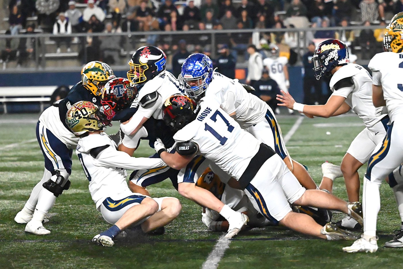 South sweeps Orange County all-star football and girls flag football games 1 OCR L HSFB ALLSTAR 0204 01 WRXKTU
