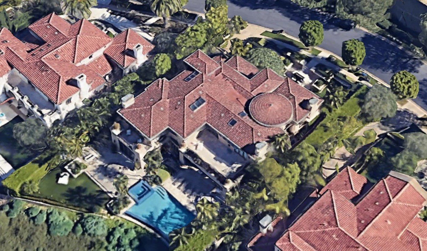 Newport Coast estate of Hot Pockets creator Paul Merage seeks $40 million 3 OCR L SAILCREST 0205 01 1 gftLNR