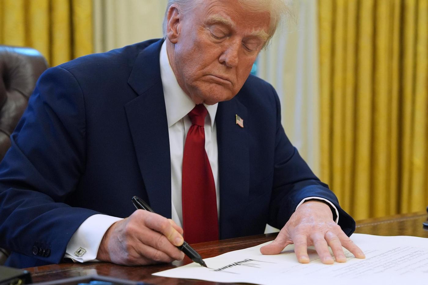 Trump’s citizenship decree signals his willingness to flout the Constitution 1 Trump 11221 1 YpJ0c1
