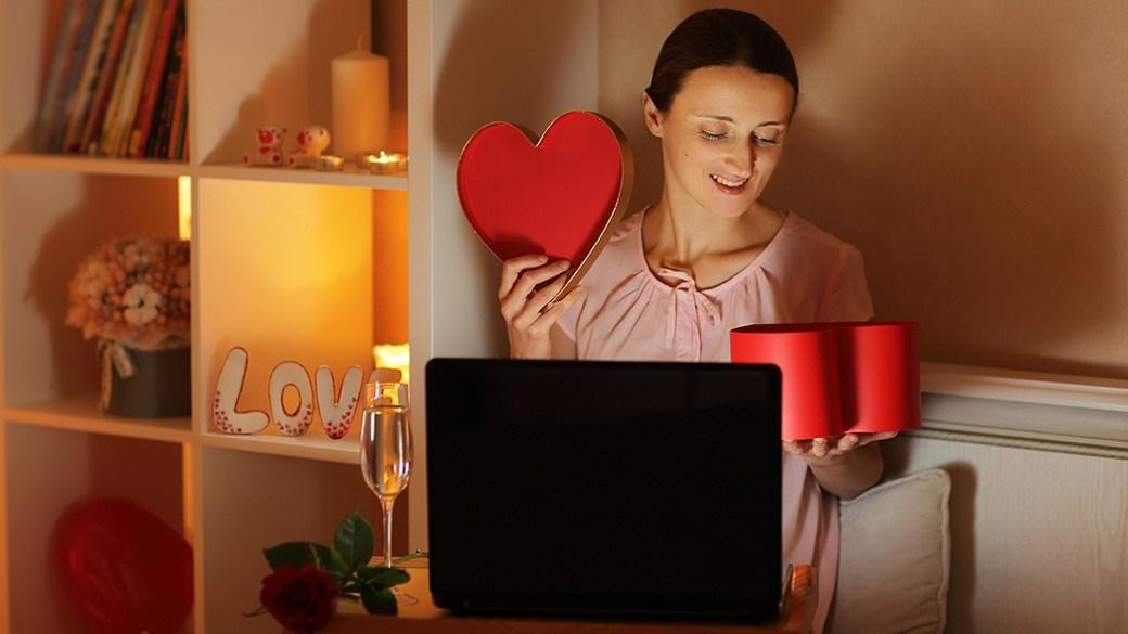 How to plan the perfect long-distance Valentine’s Day date 5 how to plan the perfect long distance valentines day date uwNWT2