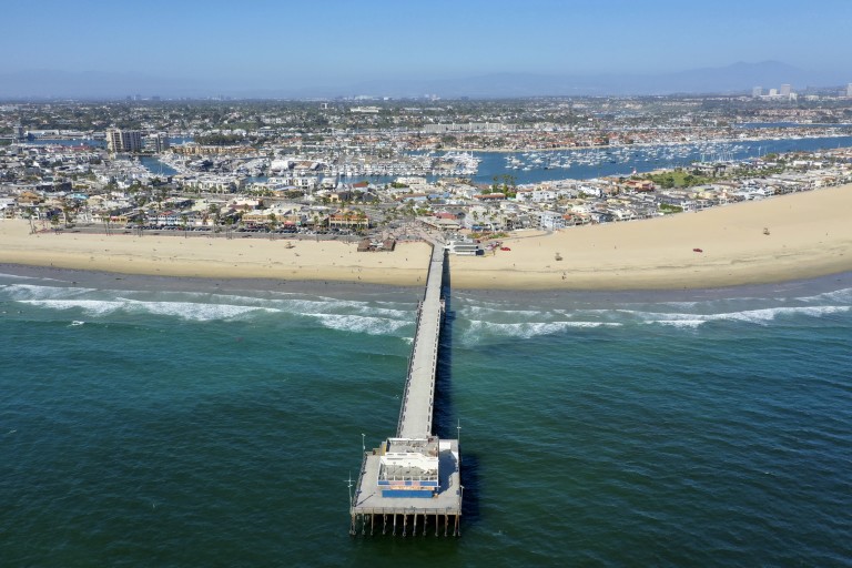 Officers shoot, kill homicide suspect on popular Southern California pier 1 newport 5sWrOy