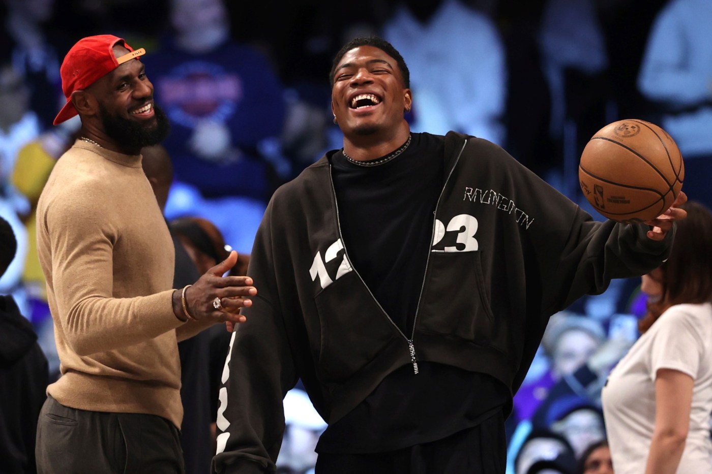 LeBron James, Rui Hachimura making return in Lakers’ home game vs. Bulls 1 AP25070147209496 NKr1wG