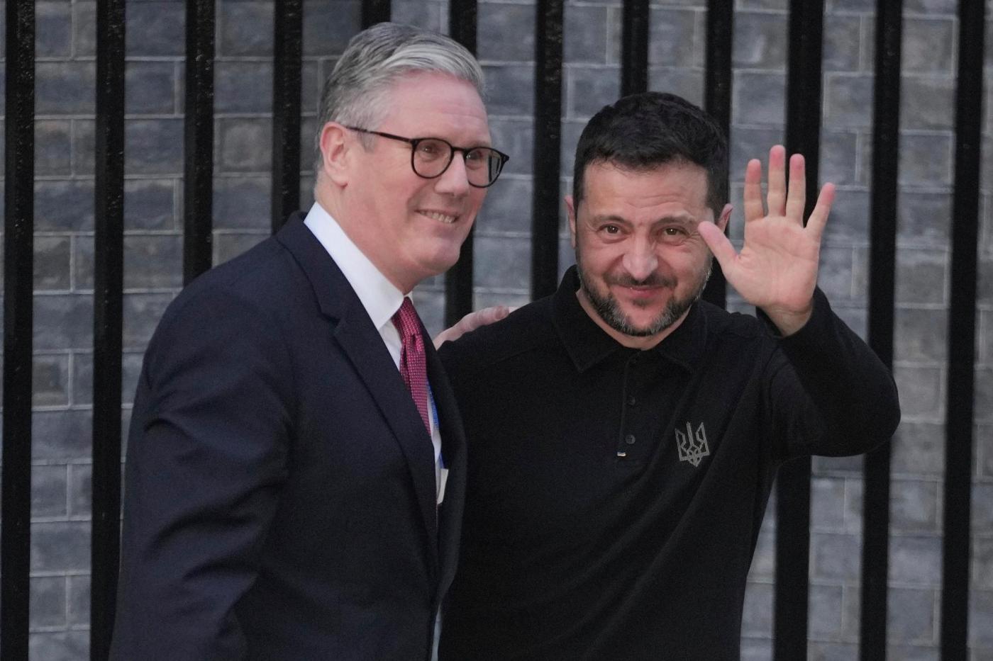 UK’s Starmer says Europe is at ‘crossroads in history’ as leaders agree to steps to Ukraine peace 3 APTOPIX Britain Russia Ukraine War 17334 4b1c44 tqFbhk