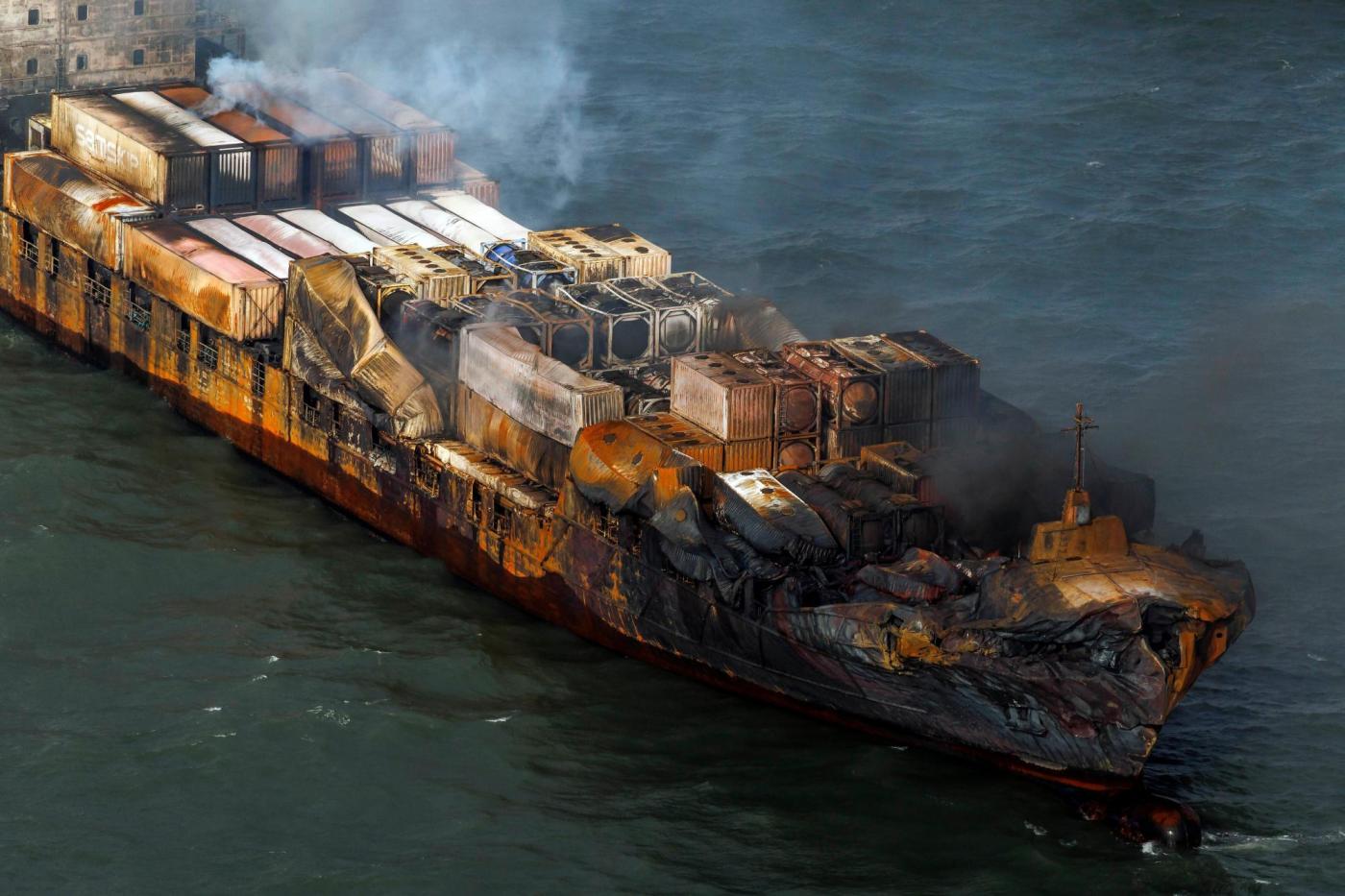APTOPIX Britain Ships Collide 94754 2235a5 OmnAP7