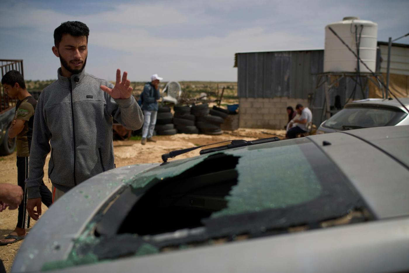Wife of Oscar-winning Palestinian director says he was savagely beaten outside his home 3 Israel Palestinians Oscars Director 40999 cqysks