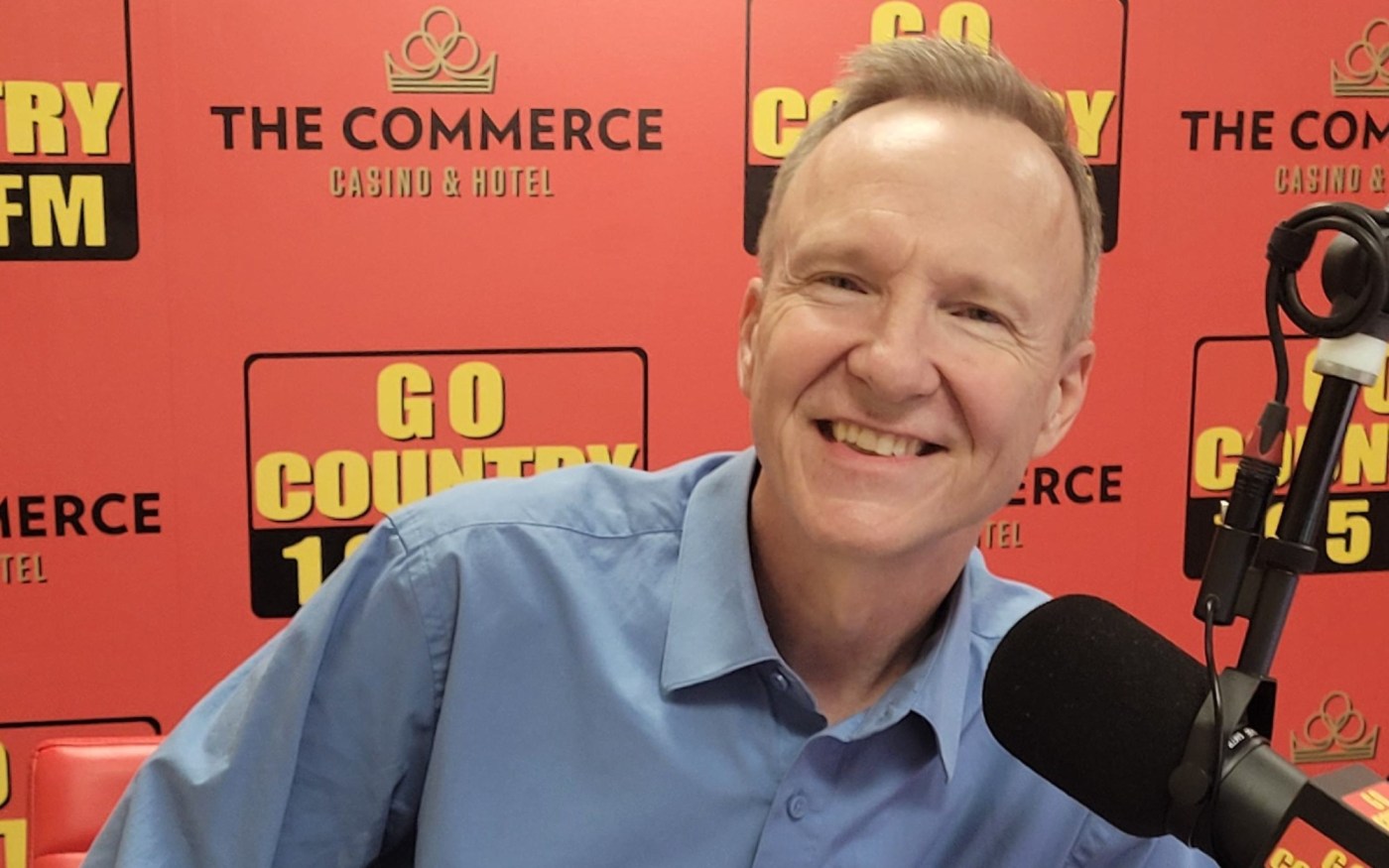 Go Country 105.1 FM has a new morning host you’ll remember from KOST 1 LDN L WAGONER 0307 02 bkBu0W