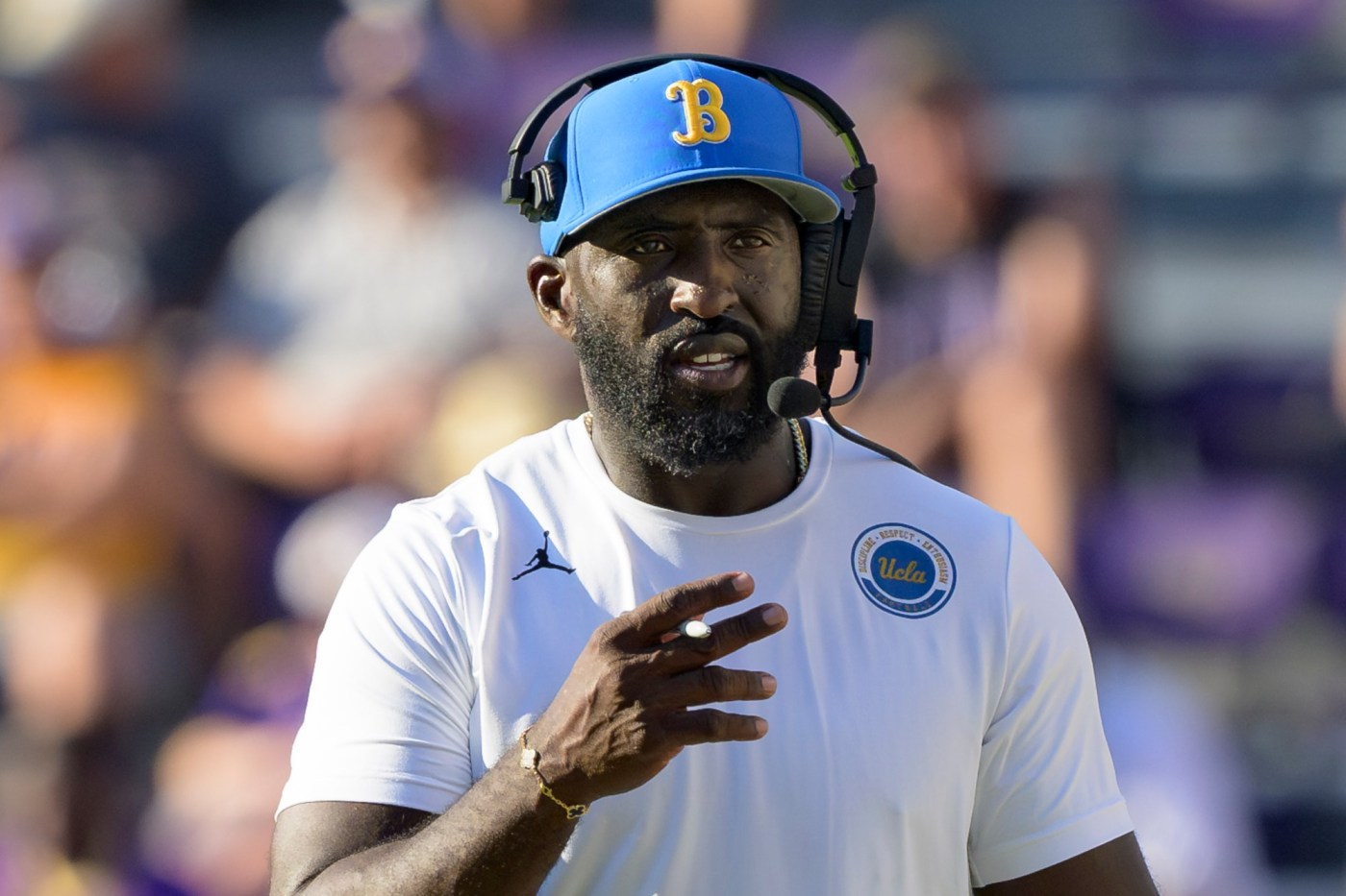 UCLA football prepares for changes as House vs. NCAA outcome looms 1 AP24267284780358 AvCCz3